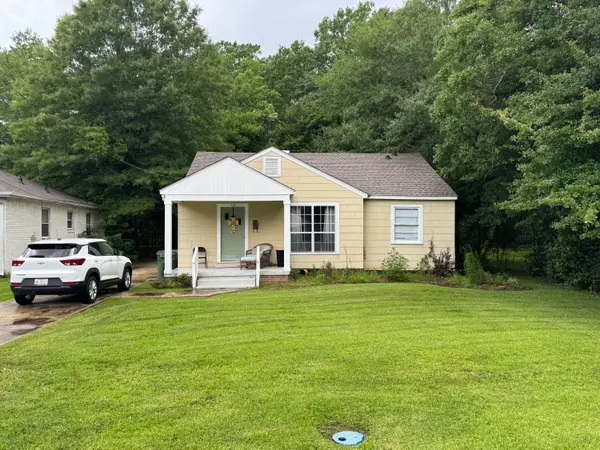 121 S 20th Ave., Hattiesburg, MS 39401