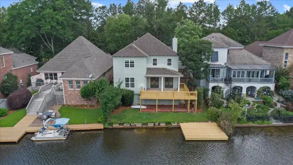 202 40th Pl, Hattiesburg, MS 39402