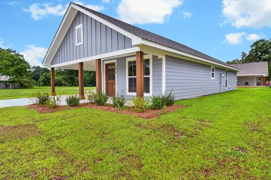 814 W 7th St., Hattiesburg, MS 39401 - #3