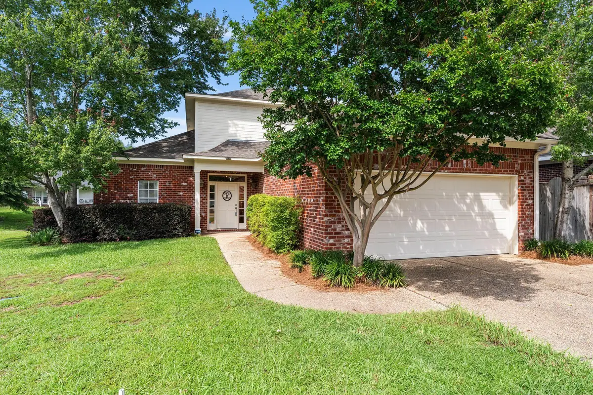32 West Shore Dr., Hattiesburg, MS 39402 - #1