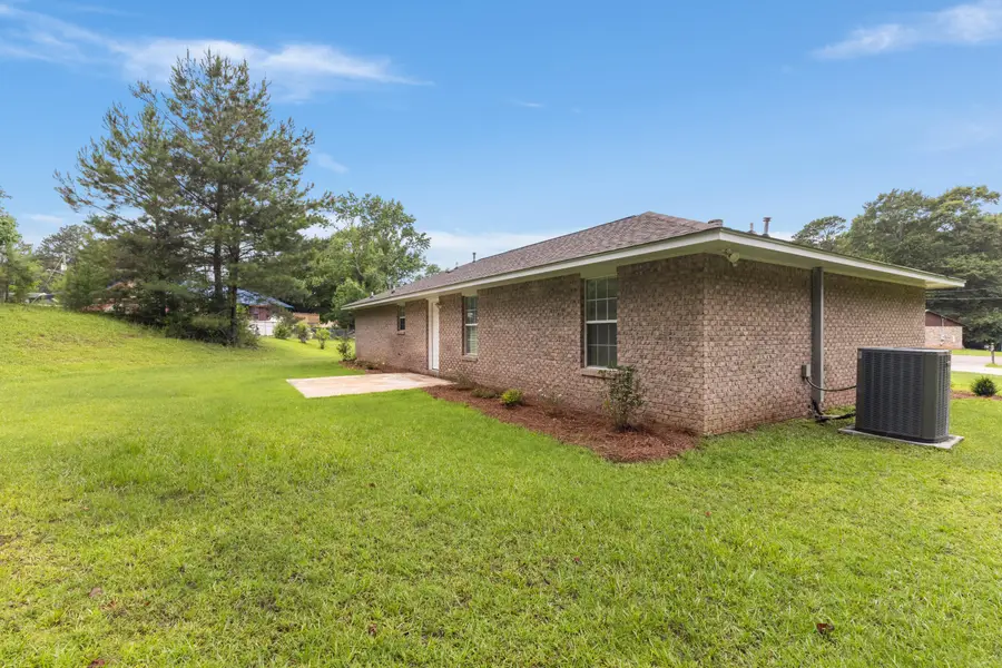 102 Pawnee, Hattiesburg, MS 39401 - #2