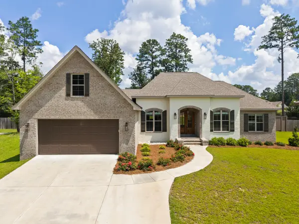 32 Carlsbad, Hattiesburg, MS 39402