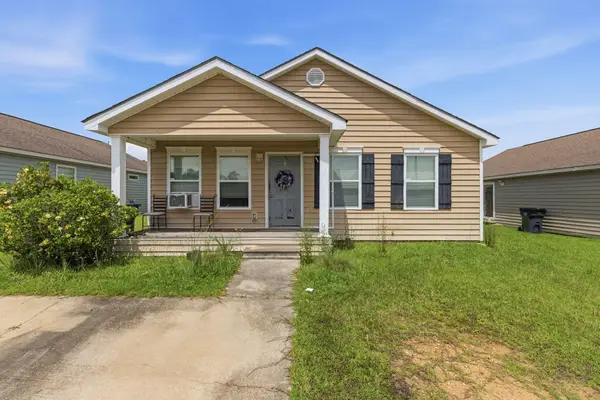 16 Veranda Dr., Hattiesburg, MS 39402