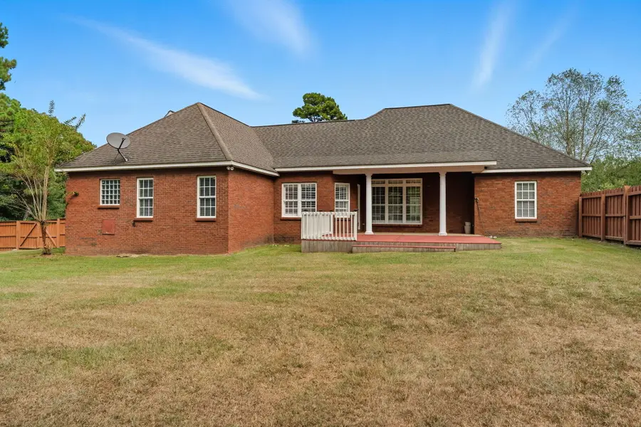 17 Peachtree Dr., Hattiesburg, MS 39402 - #2