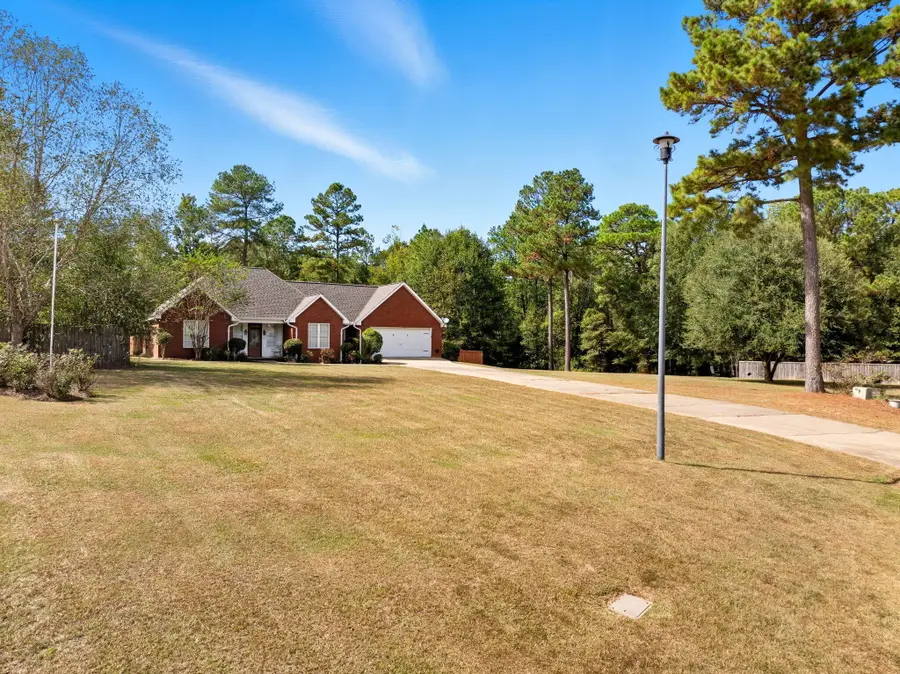 17 Peachtree Dr., Hattiesburg, MS 39402 - #3