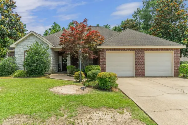 105 Morrell Cir., Hattiesburg, MS 39402