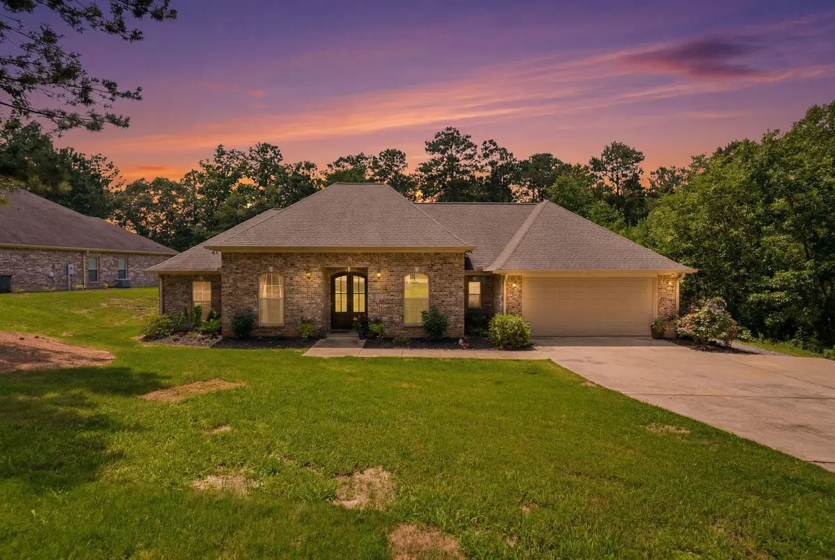35 Waverly, Hattiesburg, MS 39402 - #1
