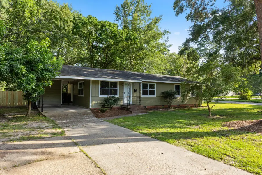 701 Crestview Dr., Hattiesburg, MS 39401 - #2