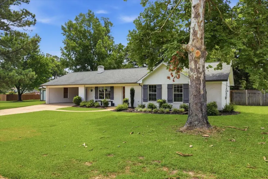 1106 4th Se St., Magee, MS 39111 - #2