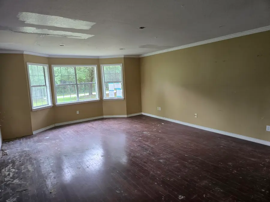256 Walt Culpepper Rd., Laurel, MS 39443 - #2