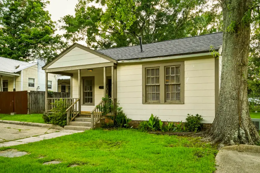 703 W Railroad St., Hattiesburg, MS 39401 - #2