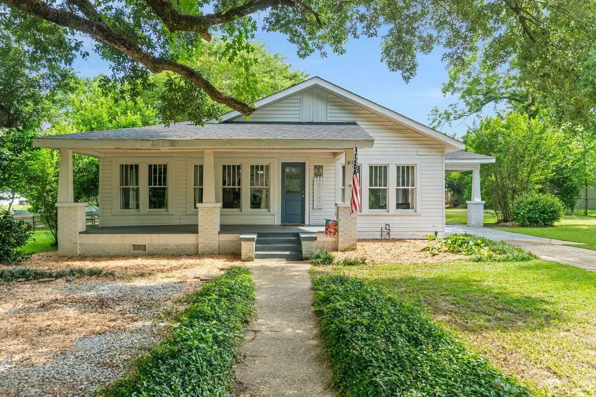109 W 4th Ave., Petal, MS 39465 - #1