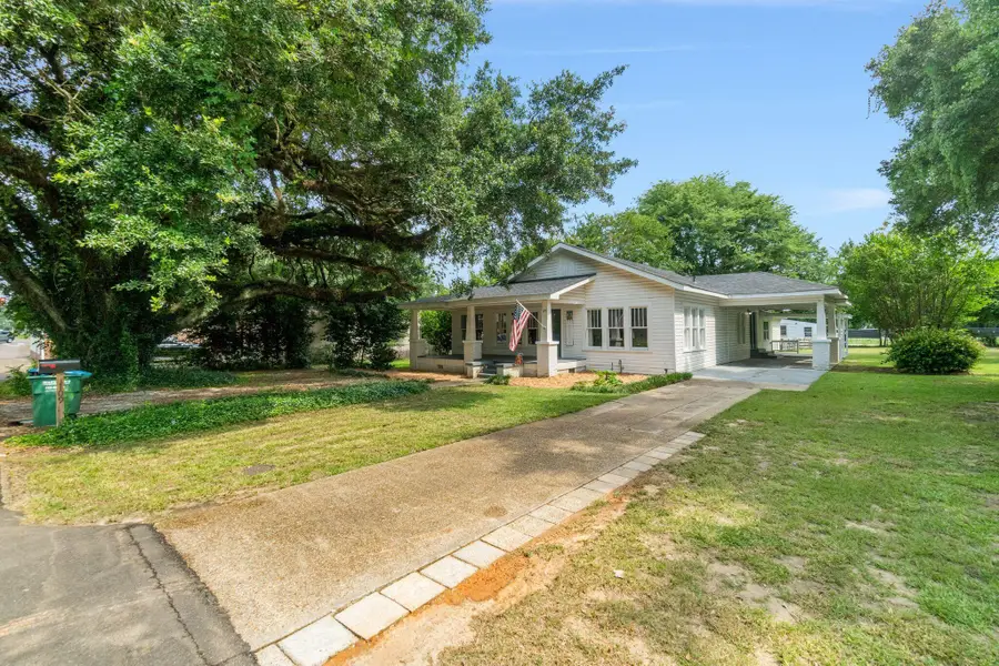 109 W 4th Ave., Petal, MS 39465 - #2