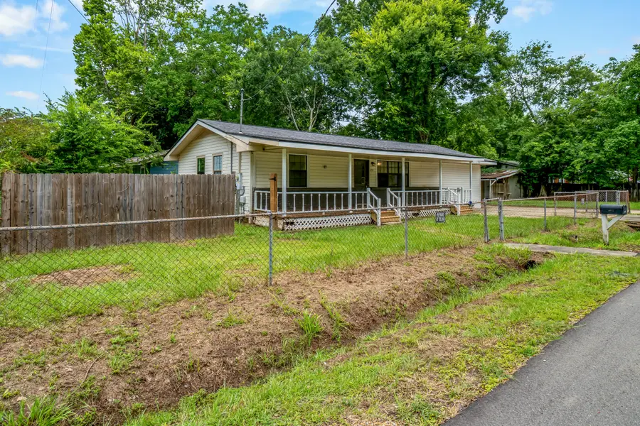 201 Barron St., Petal, MS 39465 - #2