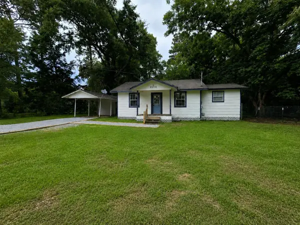 2208 Glendale Ave., Hattiesburg, MS 39401