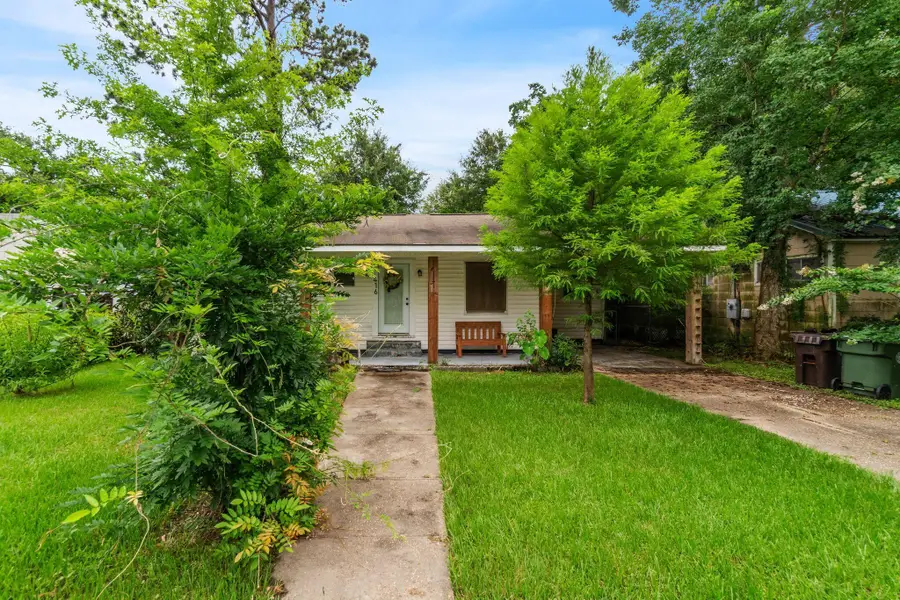 416 S 13th Ave., Hattiesburg, MS 39401 - #2