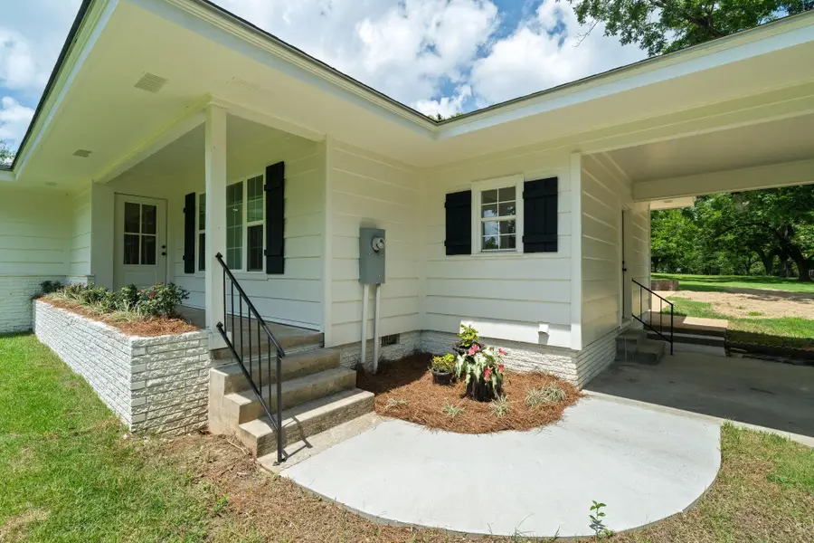 1305 S Shivers St., Poplarville, MS 39470 - #2