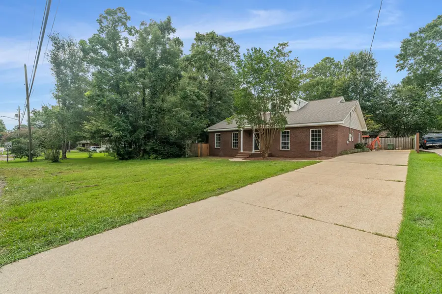2310 Eddy St., Hattiesburg, MS 39402 - #3