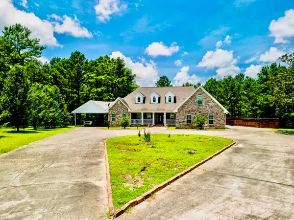 583 Mississippi 590, Seminary, MS 39479