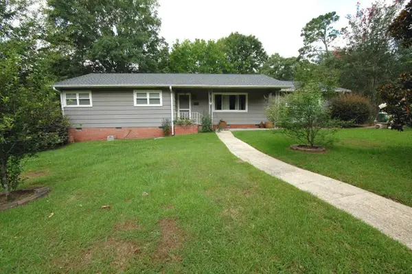 1211 Carter Dr., Hattiesburg, MS 39402