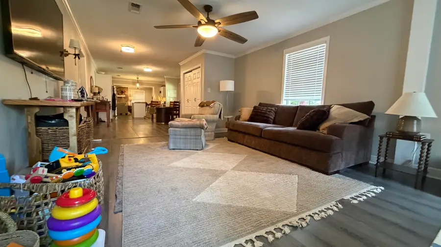 909 Porter St., Columbia, MS 39429 - #3