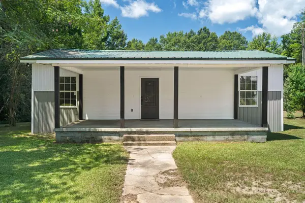 5 Cedar St., Hattiesburg, MS 39401