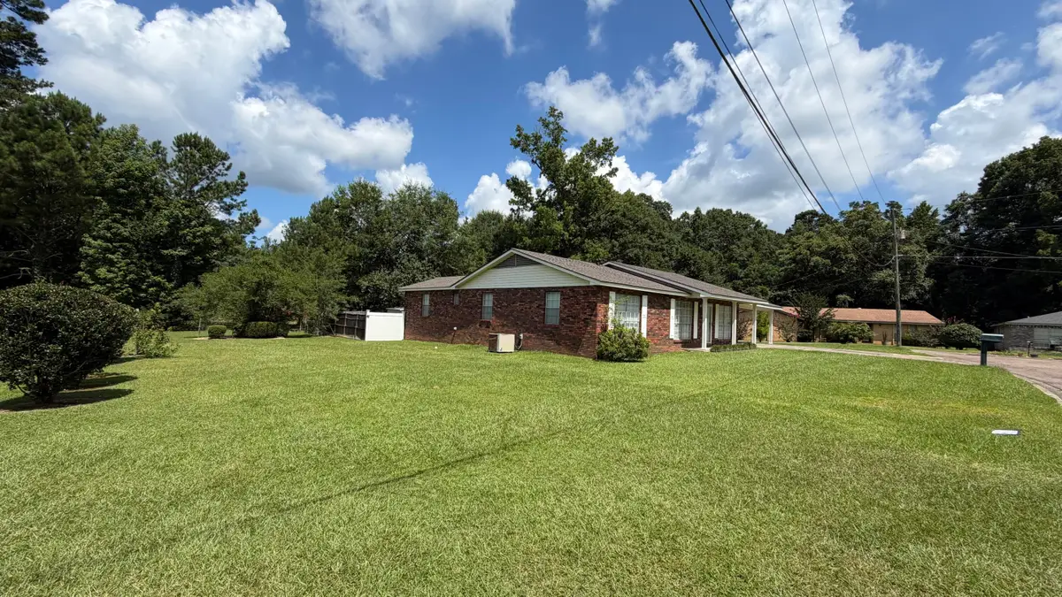 1307 Pinehurst Dr., Columbia, MS 39429 - #1