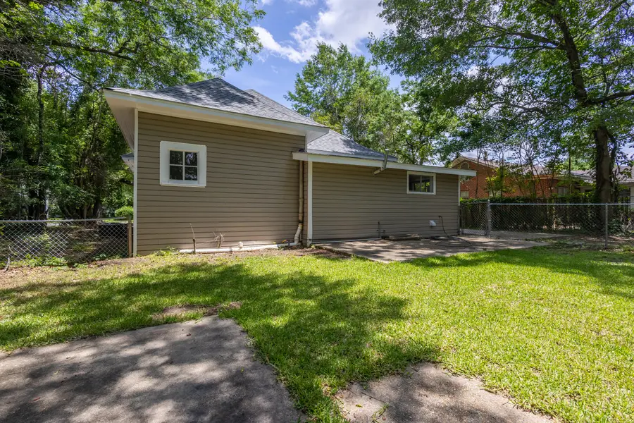 217 S 11th Ave., Hattiesburg, MS 39401 - #2