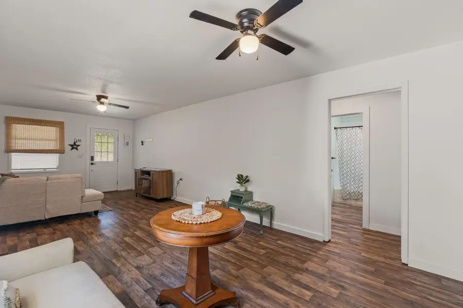 2228 N 1st Ave., Laurel, MS 39440 - #3