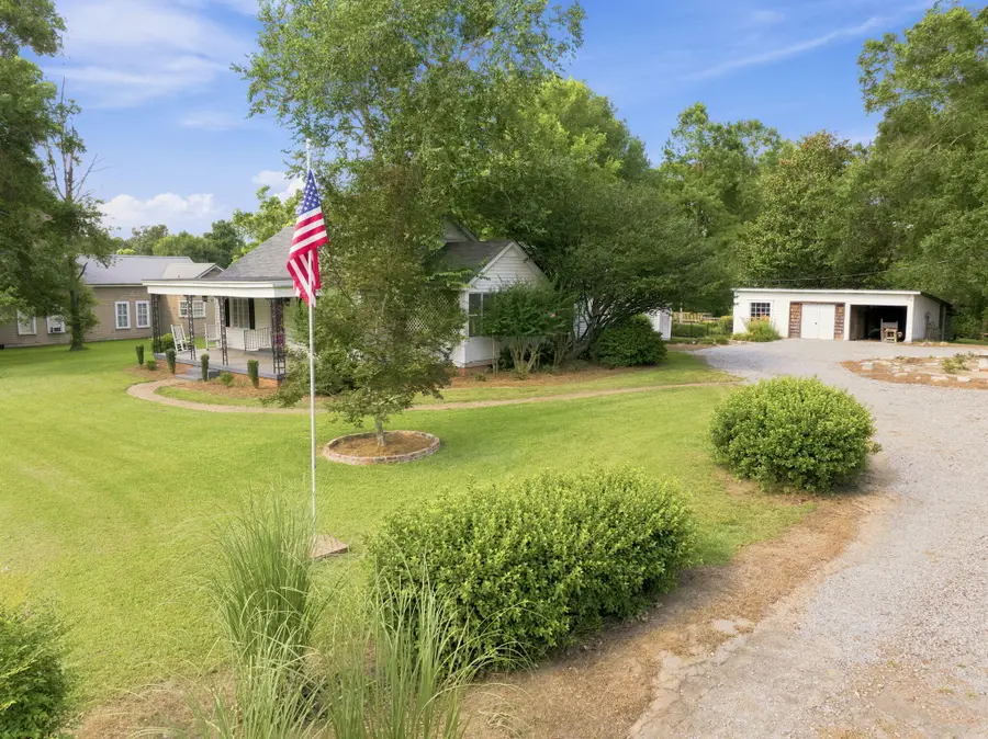 215 Magnolia Dr., Raleigh, MS 39153 - #2