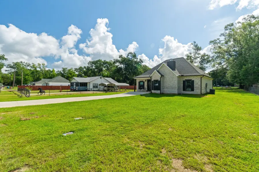 207 S Jackson Ave., Picayune, MS 39466 - #2