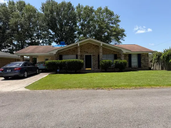 15 Southern, Hattiesburg, MS 39402
