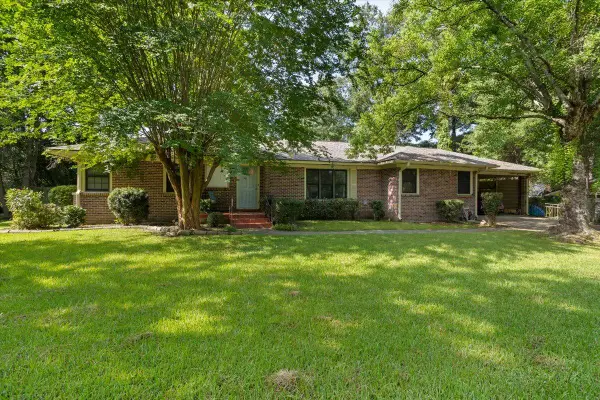 2002 Adeline St., Hattiesburg, MS 39401