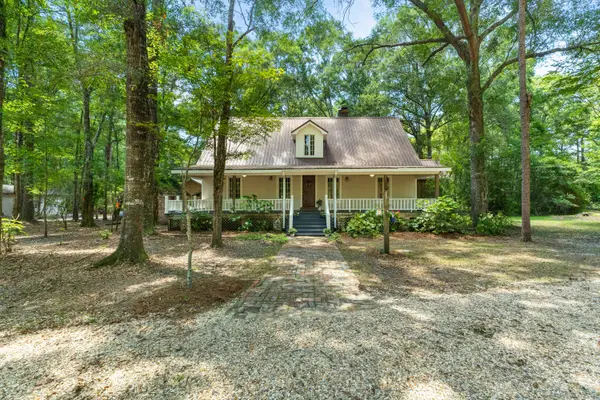143 Batson Rd., Petal, MS 39465