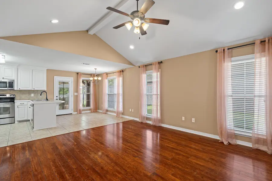 96 Hawthorne Dr., Hattiesburg, MS 39402 - #2