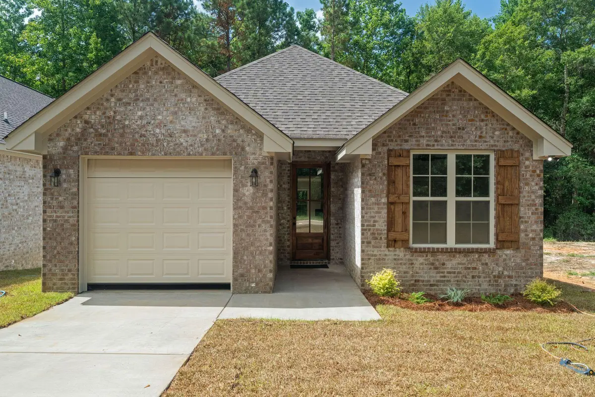 80 Riviera Dr., Hattiesburg, MS 39402 - #1