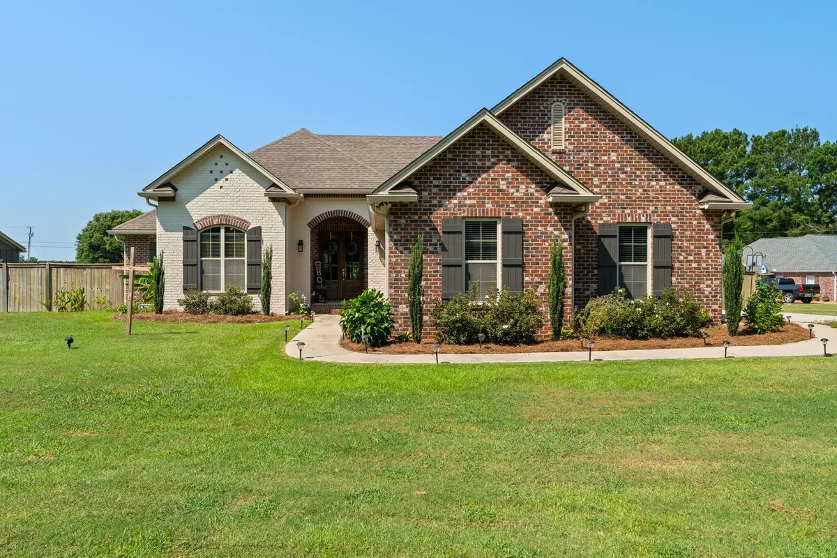 215 Nobles, Sumrall, MS 39482 - #1