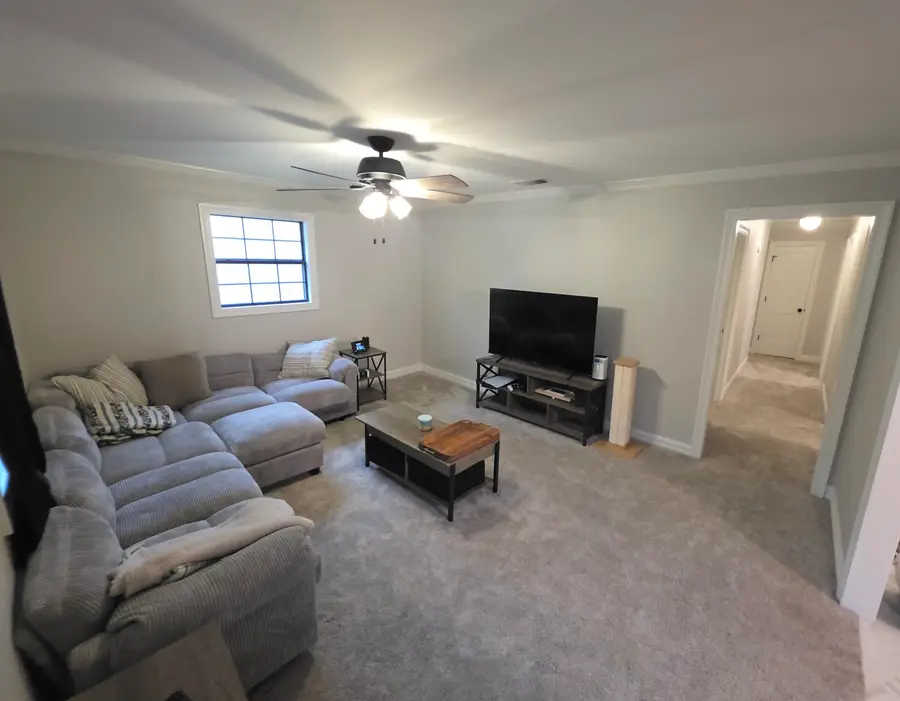 107 Brentwood Ave., Petal, MS 39465 - #2
