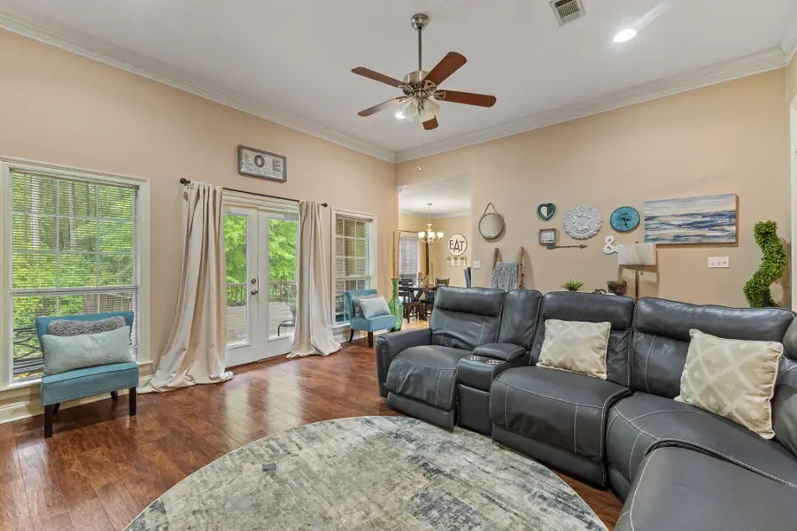 42 Stonegate Dr., Hattiesburg, MS 39402 - #3