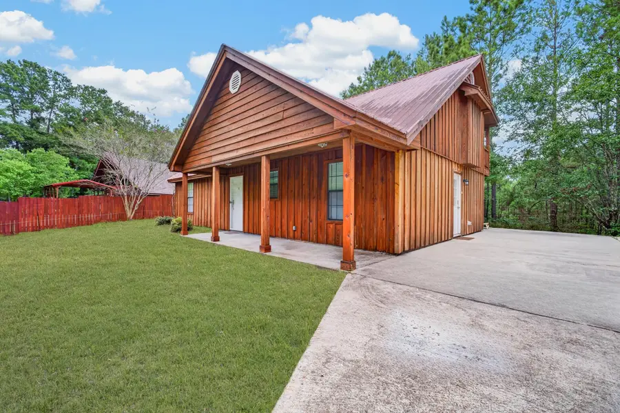 61 Pinehills Dr., Collins, MS 39428 - #3