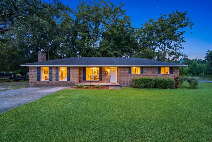 101 Forrest Dr., Petal, MS 39465 - #3