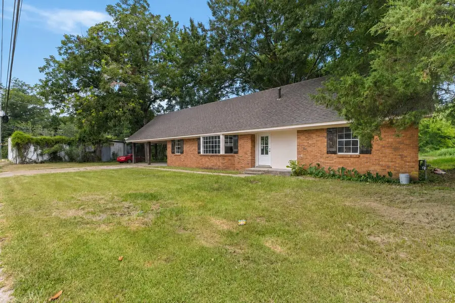 601 Lafayette St., Columbia, MS 39429 - #2