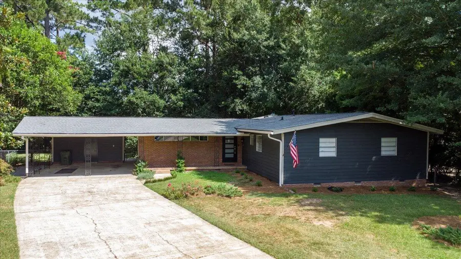 100 Lee Cir., Hattiesburg, MS 39402 - #3