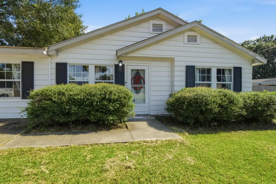 772 E Central Ave., Petal, MS 39465 - #3