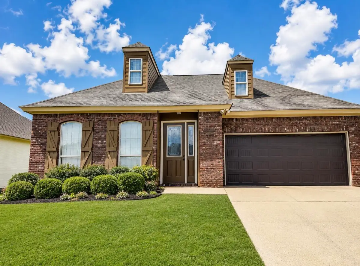 4 Calcutta Cove, Hattiesburg, MS 39402 - #1