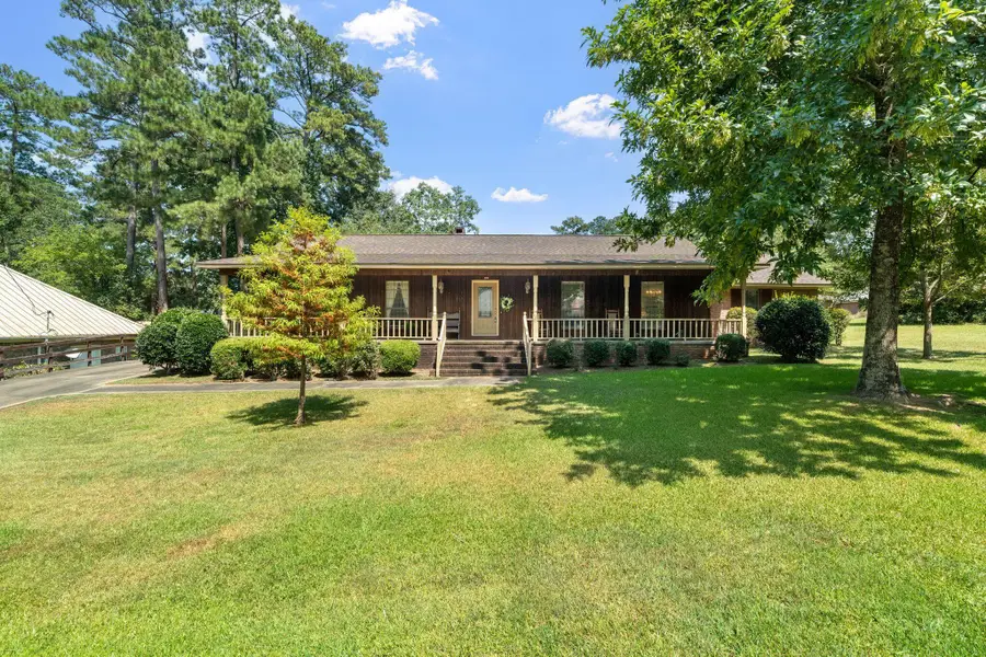 108 Pinecrest St., Collins, MS 39428 - #2