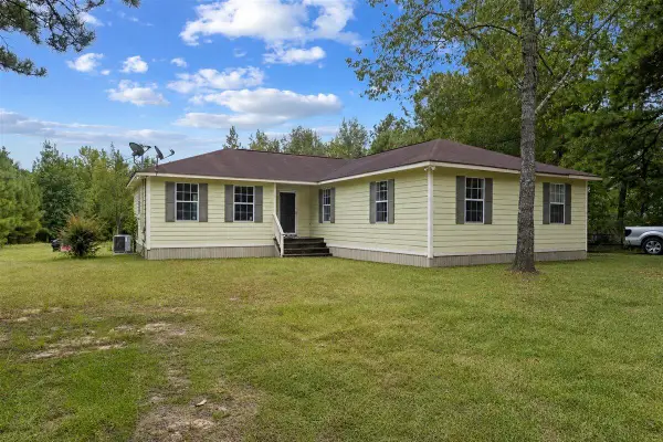 328 W Progress, Prentiss, MS 39474