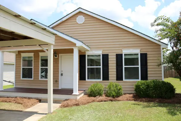 13 Veranda Dr., Hattiesburg, MS 39402