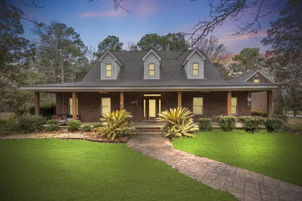 33 Pinedale Dr., Collins, MS 39428