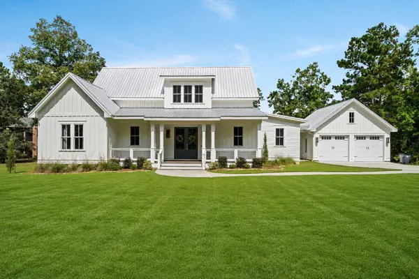 16 Bent Pebble Point, Lumberton, MS 39455